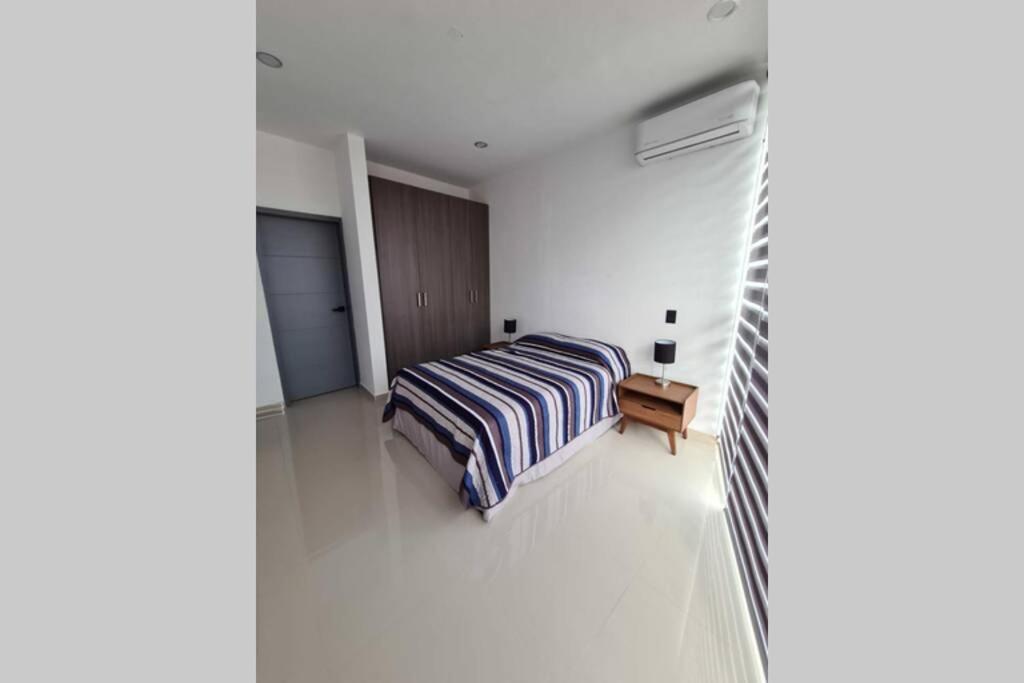 Departamento Cerca Del Malecon Y Zona Dorada Lägenhet Mazatlán Exteriör bild